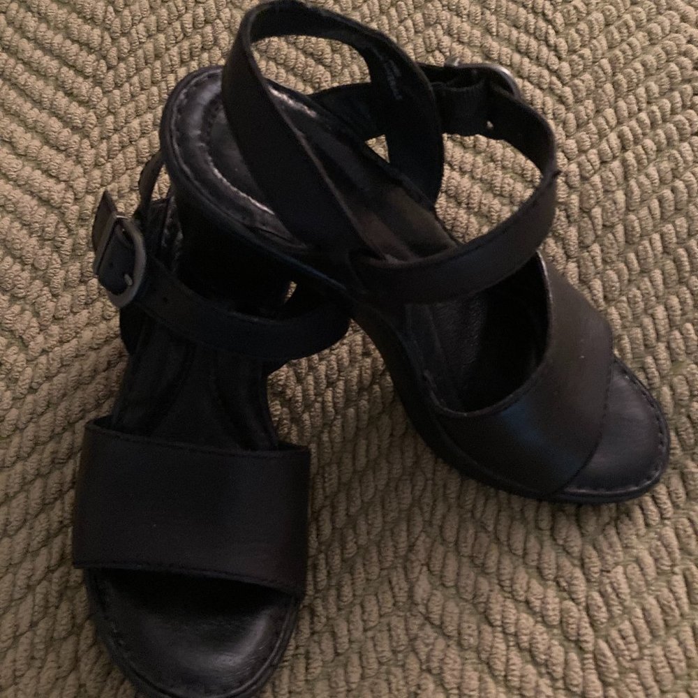 Born heeled sandals, black, size 6, 3 inch heel height